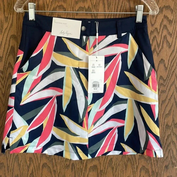Lady Hagen Desert Getaway Skort 2 - Picture 2 of 4